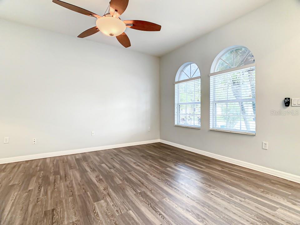 5910 WILLOWS BRIDGE LOOP