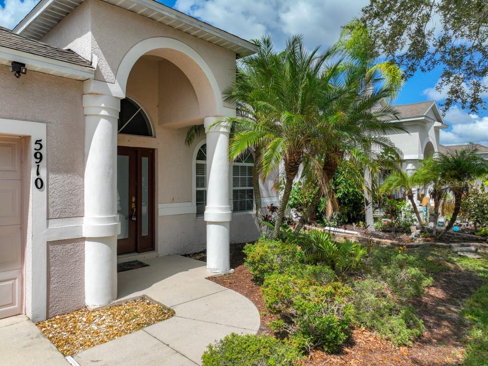 5910 WILLOWS BRIDGE LOOP