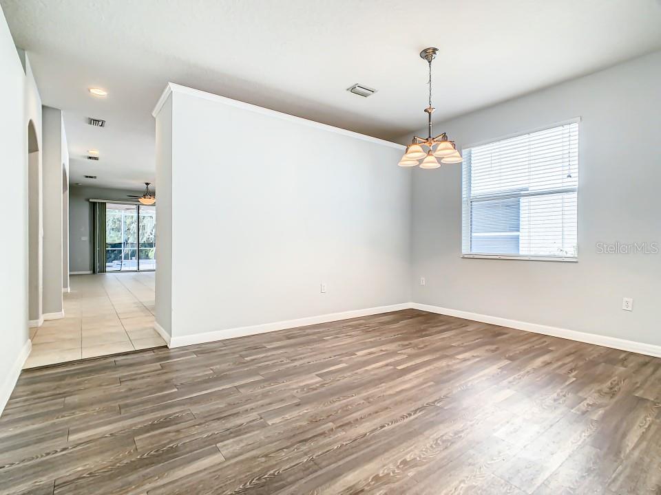 5910 WILLOWS BRIDGE LOOP