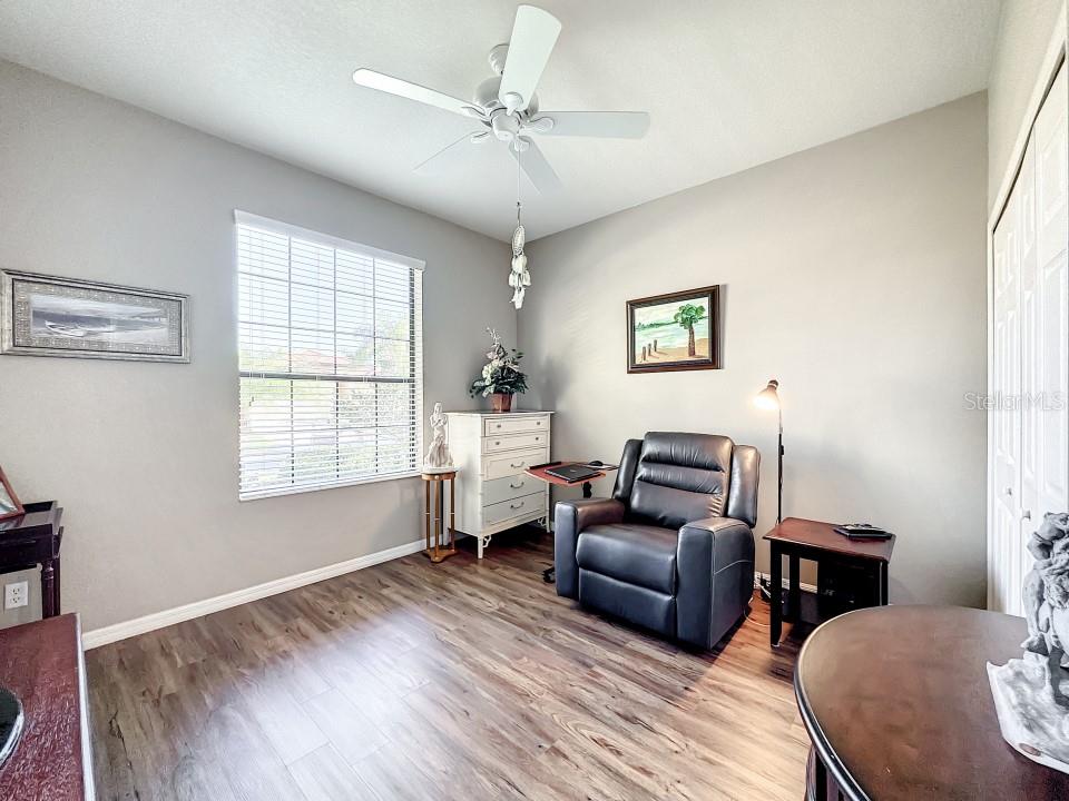 345 SILVER FALLS DR