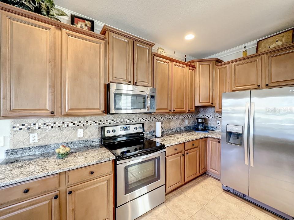 345 SILVER FALLS DR