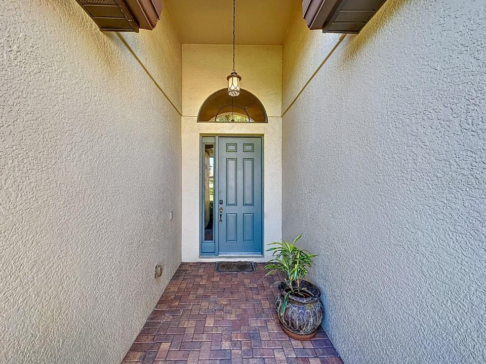 345 SILVER FALLS DR