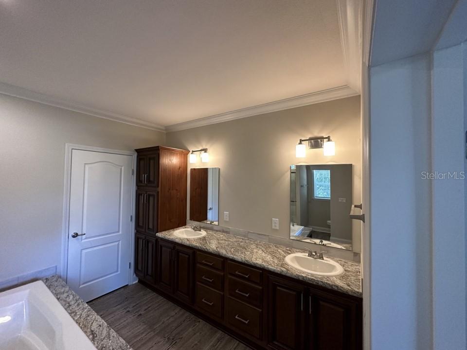 25100 JAMES WAY