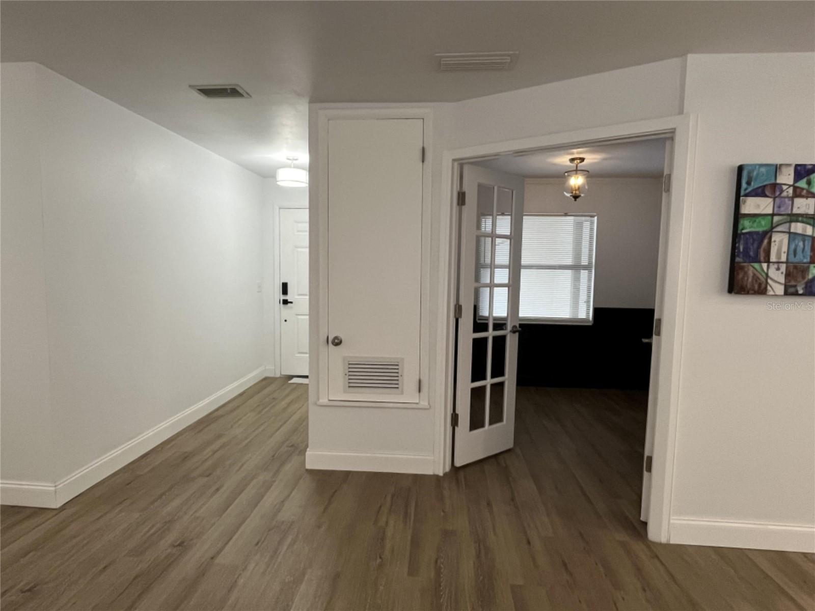 2419 STANFORD DR