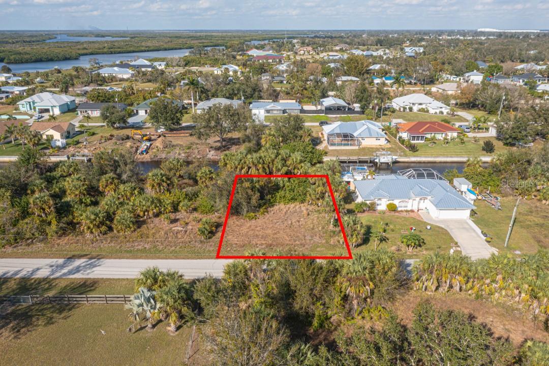 28458 SABAL PALM DR