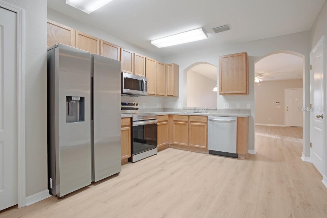 16531 SWAN VIEW CIR