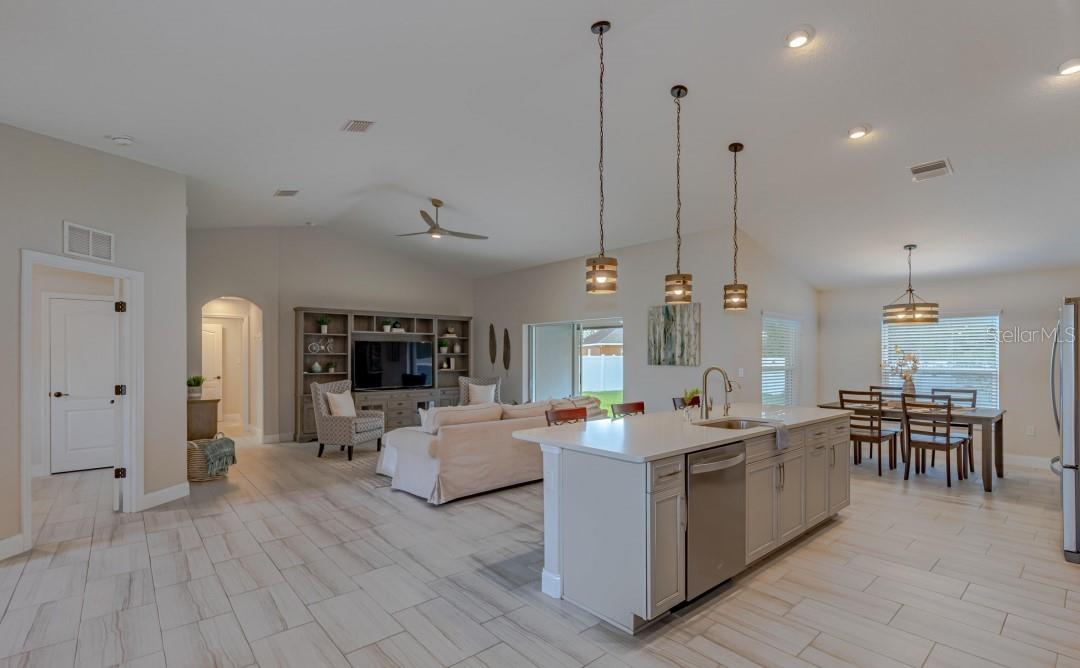 127 WYNNFIELD DR