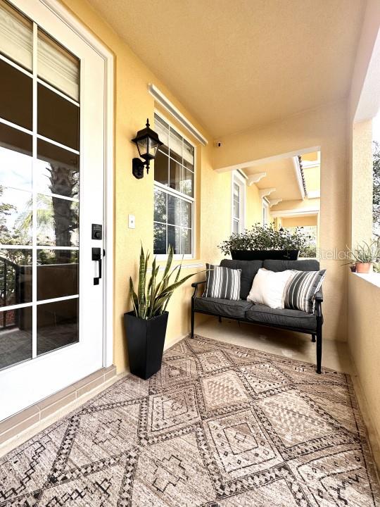 1541 NAPOLI DR E