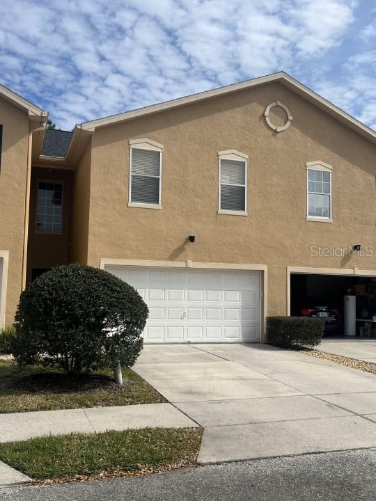 16305 FAIRFORD PALMS CT