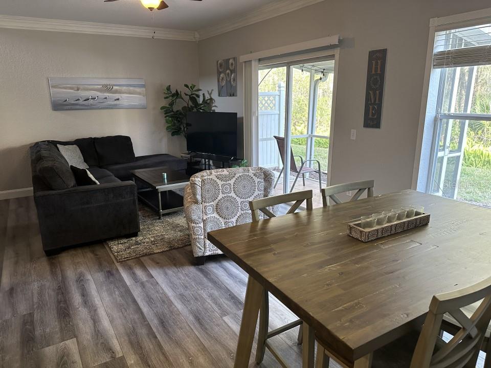 16305 FAIRFORD PALMS CT