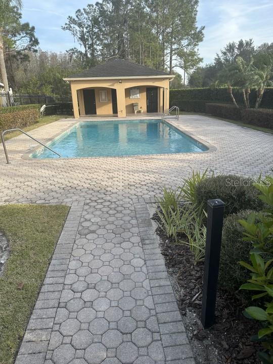 16305 FAIRFORD PALMS CT