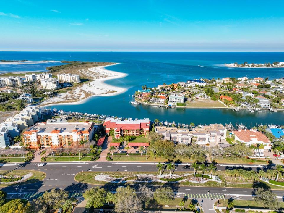 1060 PINELLAS BAYWAY S #205