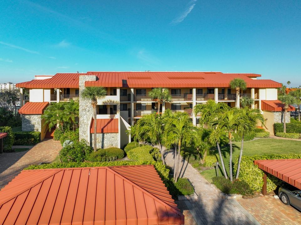 1060 PINELLAS BAYWAY S #205