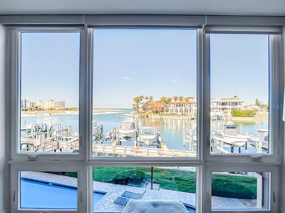 1060 PINELLAS BAYWAY S #205