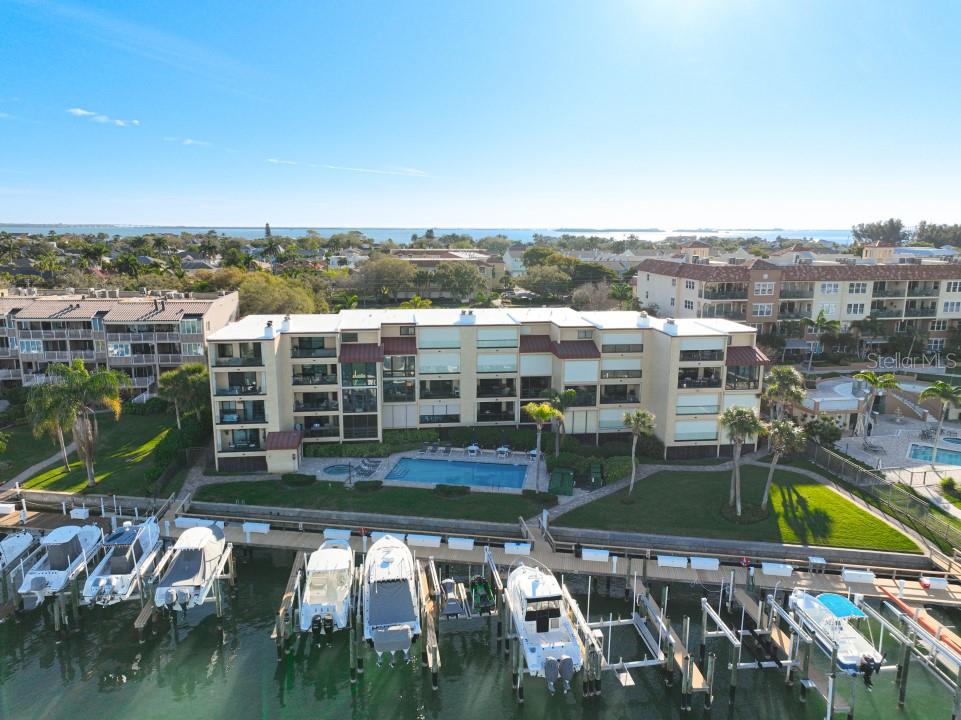1060 PINELLAS BAYWAY S #205