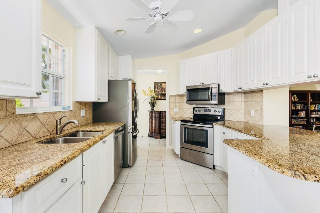 4199 LOS ALTOS CT