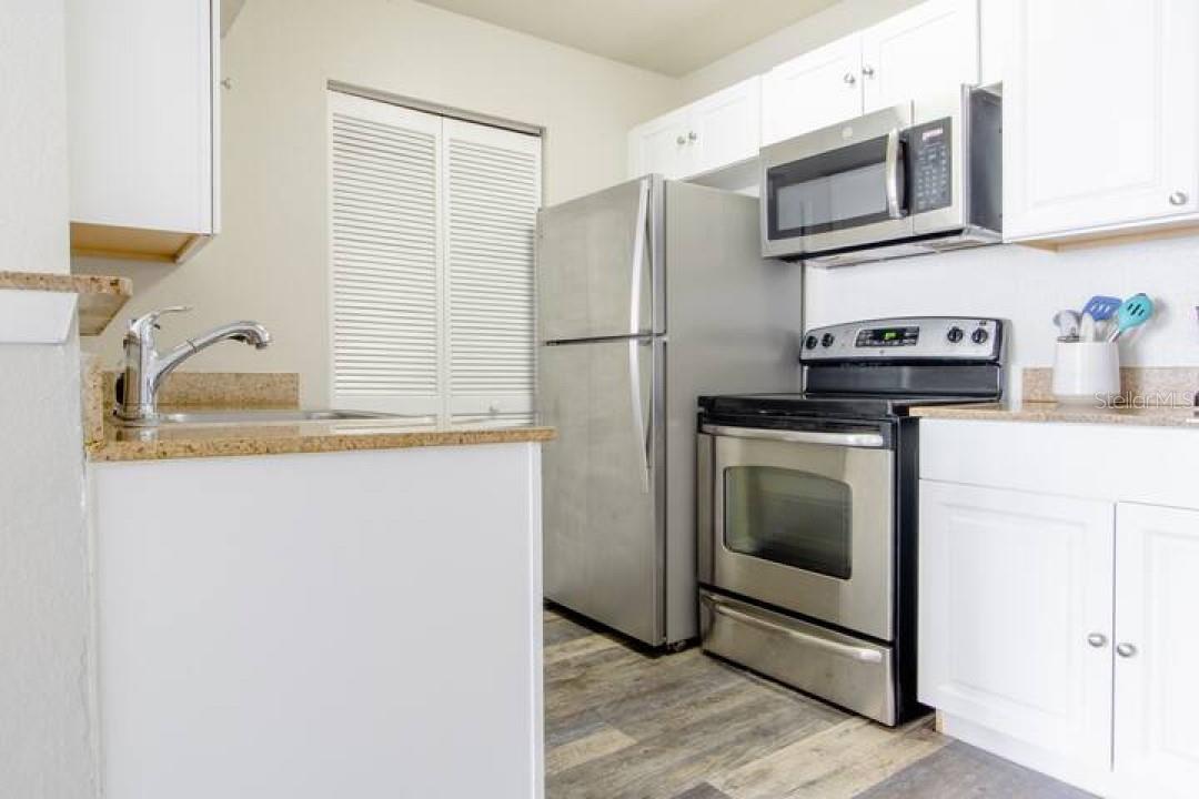 11550 WESTWOOD BLVD #1223