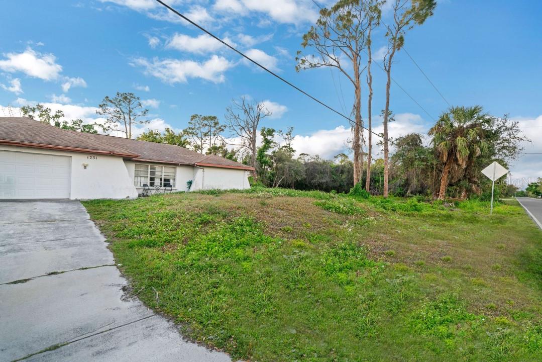 1231 BEACON DR