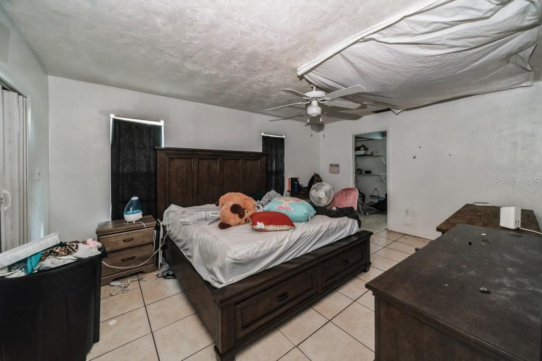 1231 BEACON DR