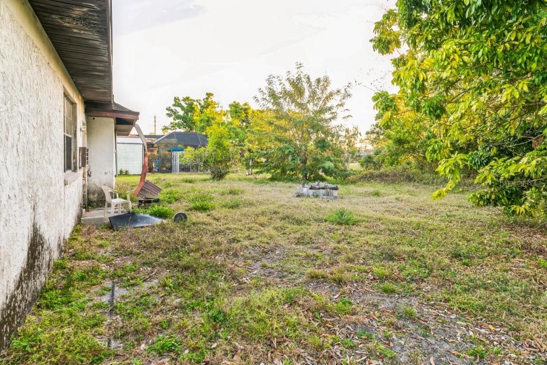 1231 BEACON DR