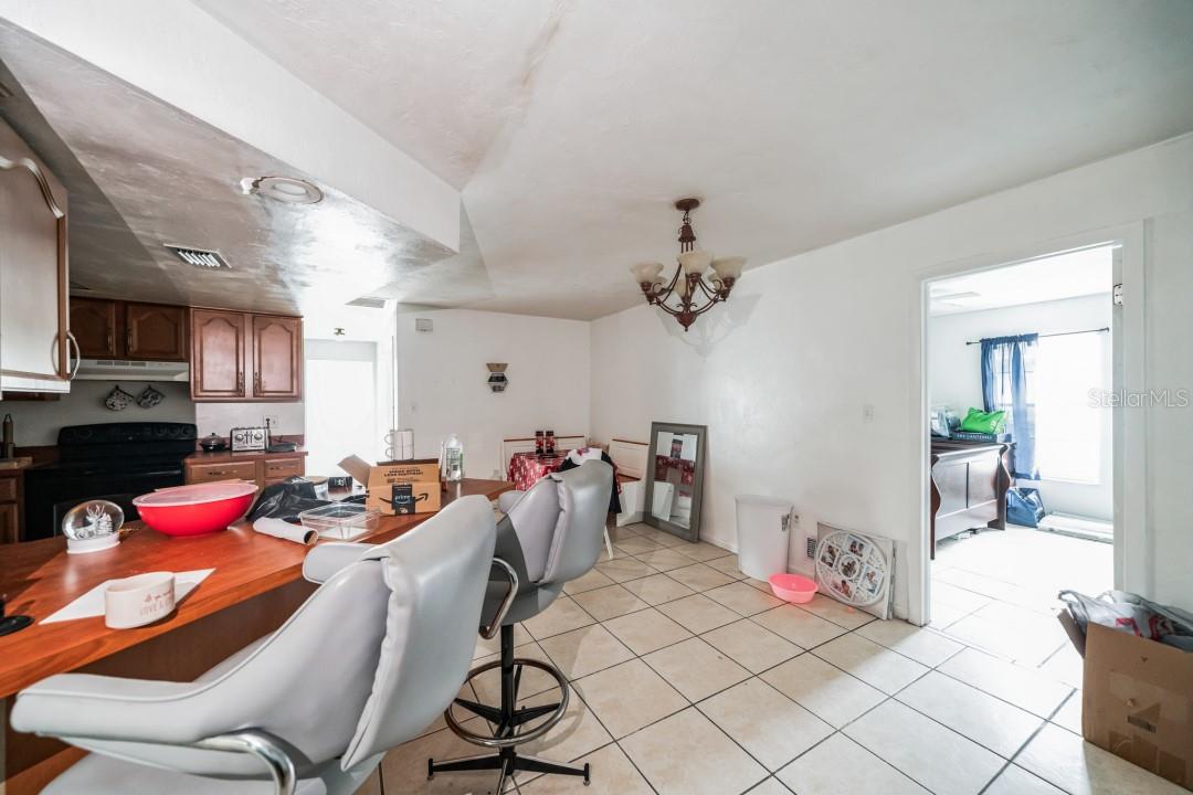 1231 BEACON DR