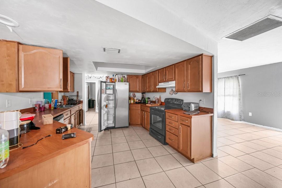 1231 BEACON DR