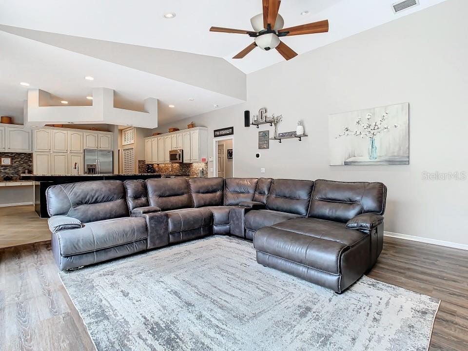 17823 OSPREY POINTE PL