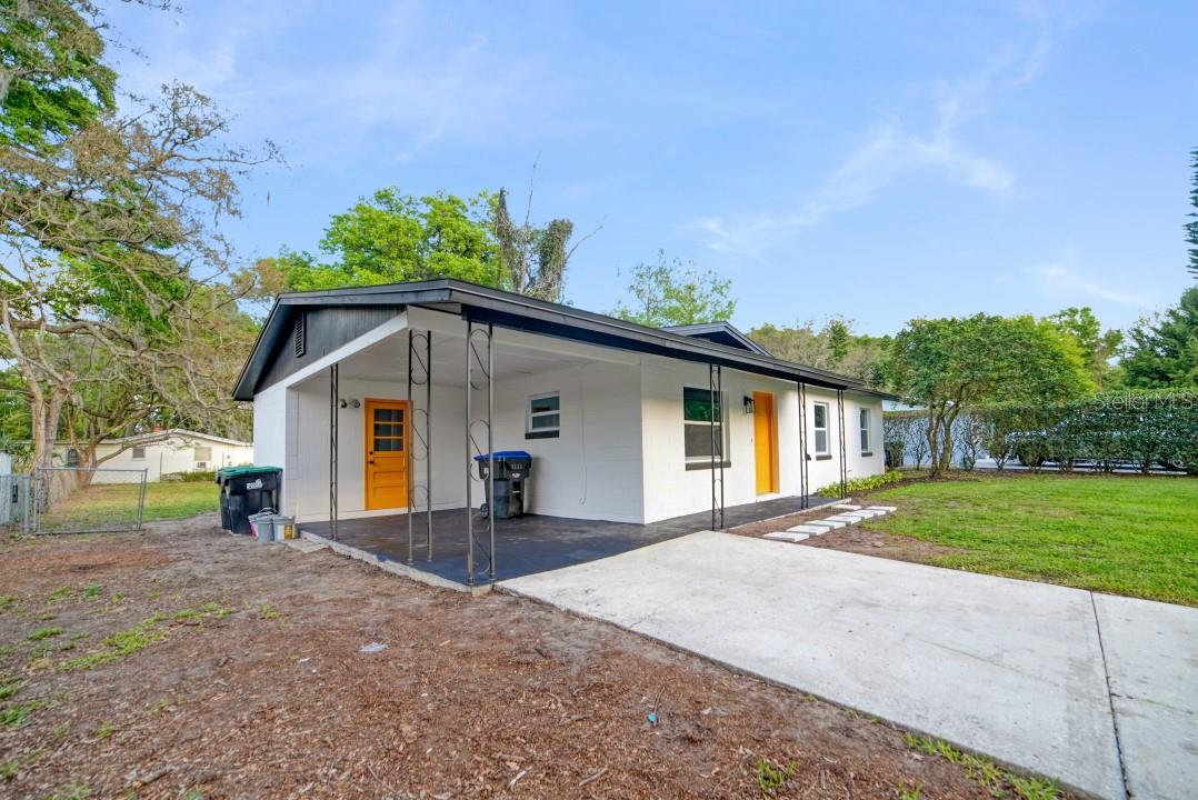 800 ROLLING GREEN DR