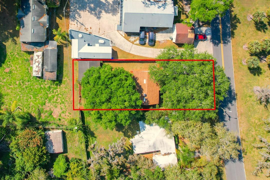 611 INTERLACHEN PKWY