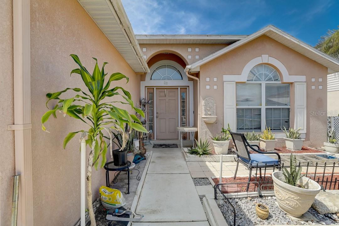 344 ASHFORD DR