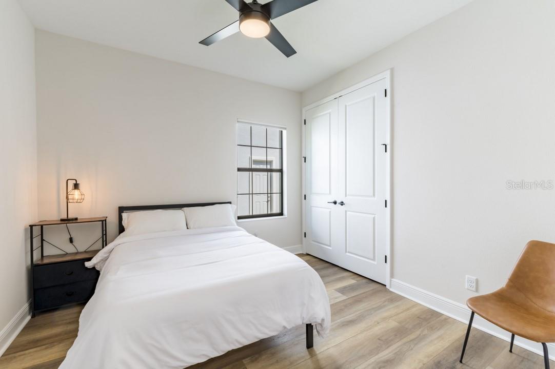 4011 BURDICK LOOP