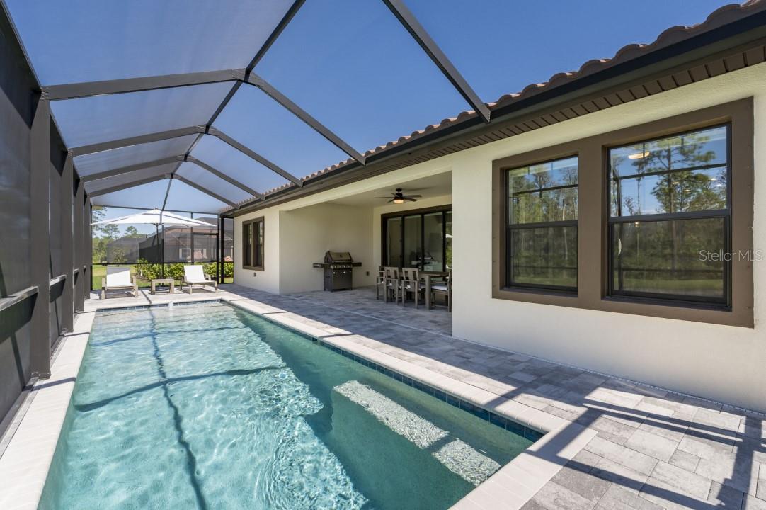 4011 BURDICK LOOP