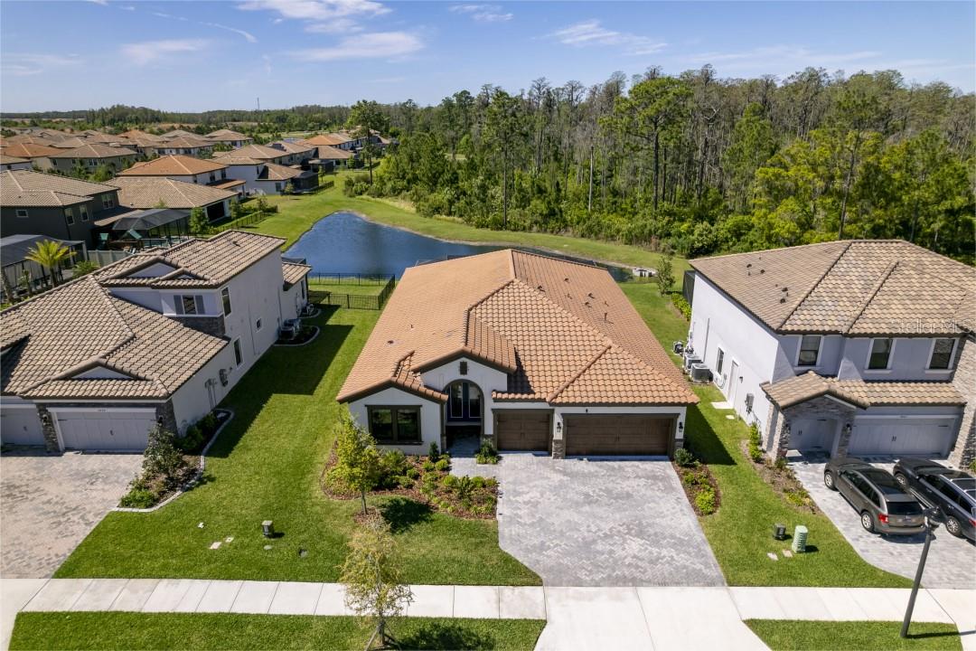 4011 BURDICK LOOP