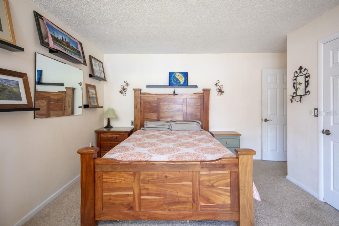 13031 COUNTRY CLUB DR