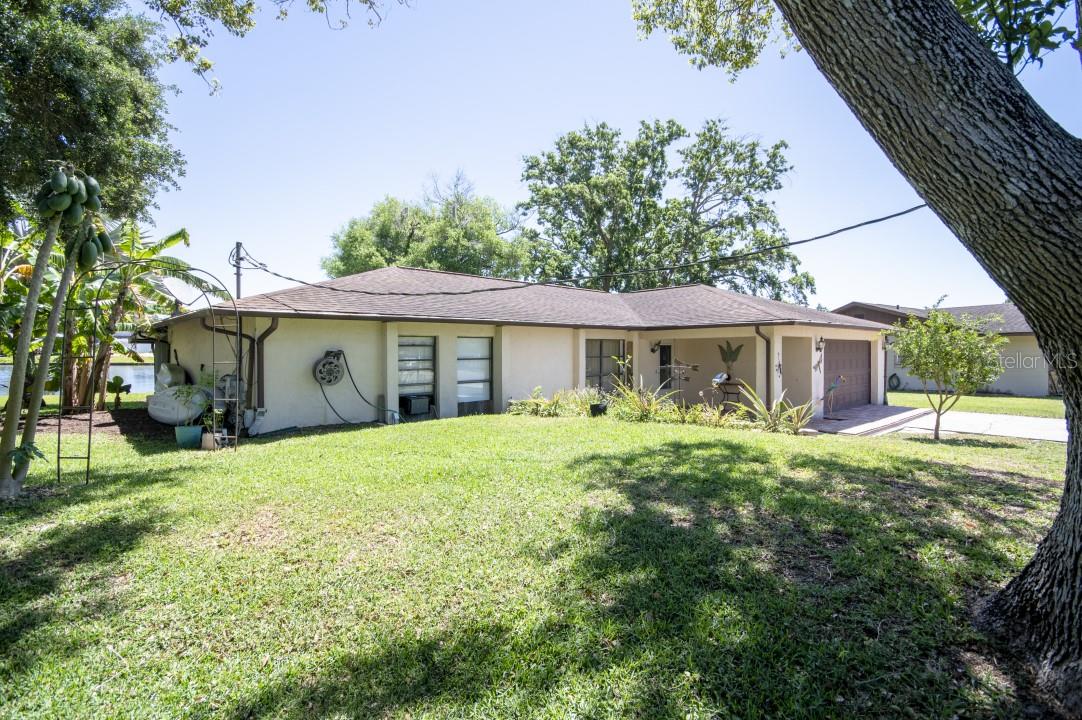 13031 COUNTRY CLUB DR