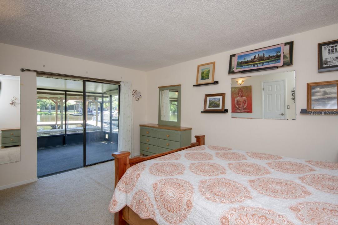 13031 COUNTRY CLUB DR