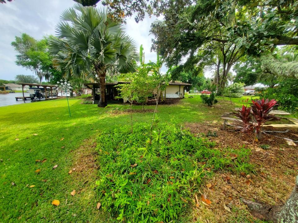 13031 COUNTRY CLUB DR