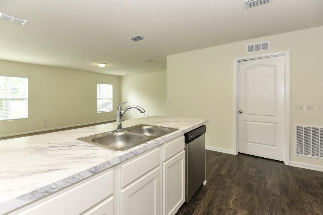 674 GRAND RESERVE DR
