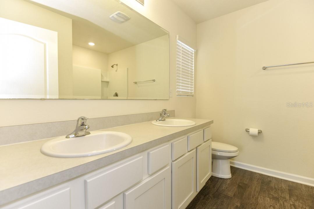674 GRAND RESERVE DR