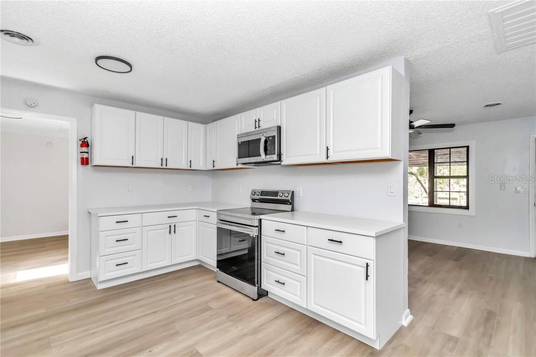 1500 NE 39TH ST