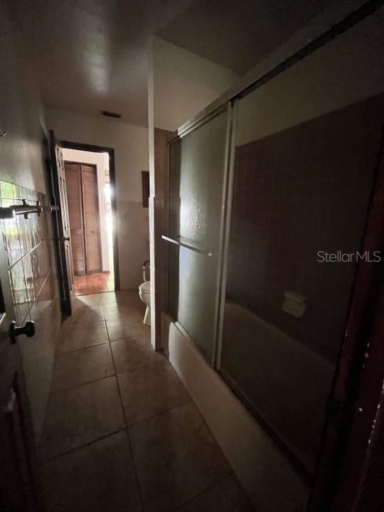 2220 CRYSTAL GROVE LN