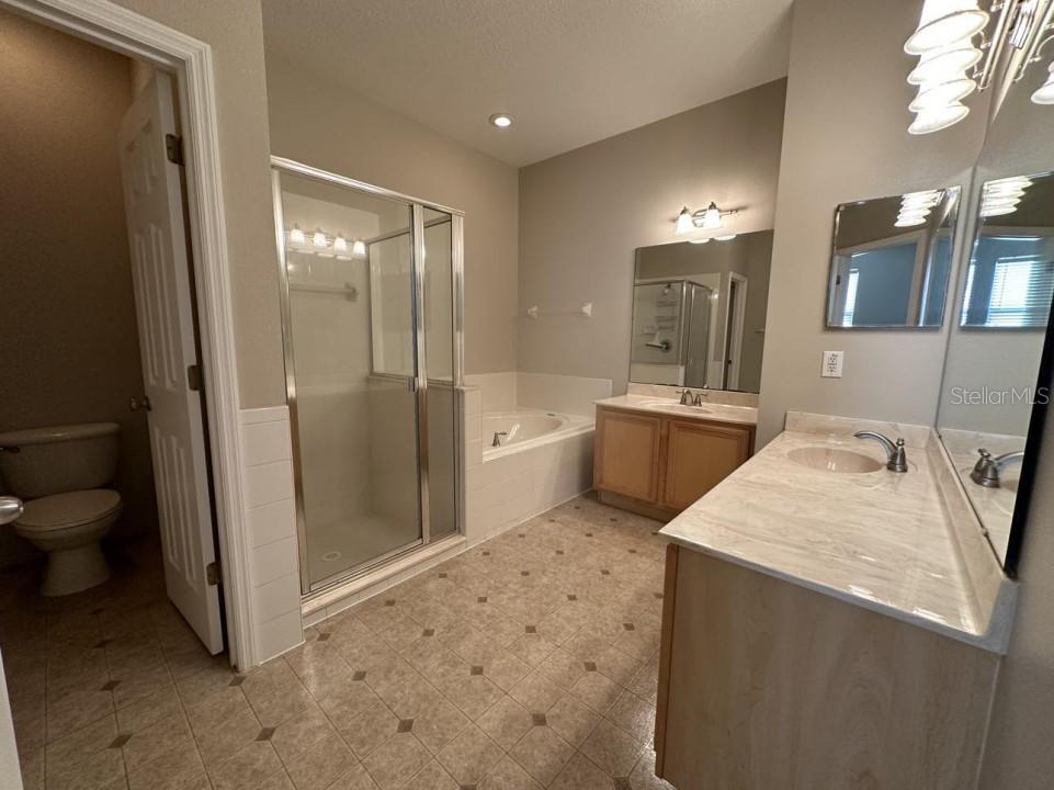 4775 ADAIR OAK DR