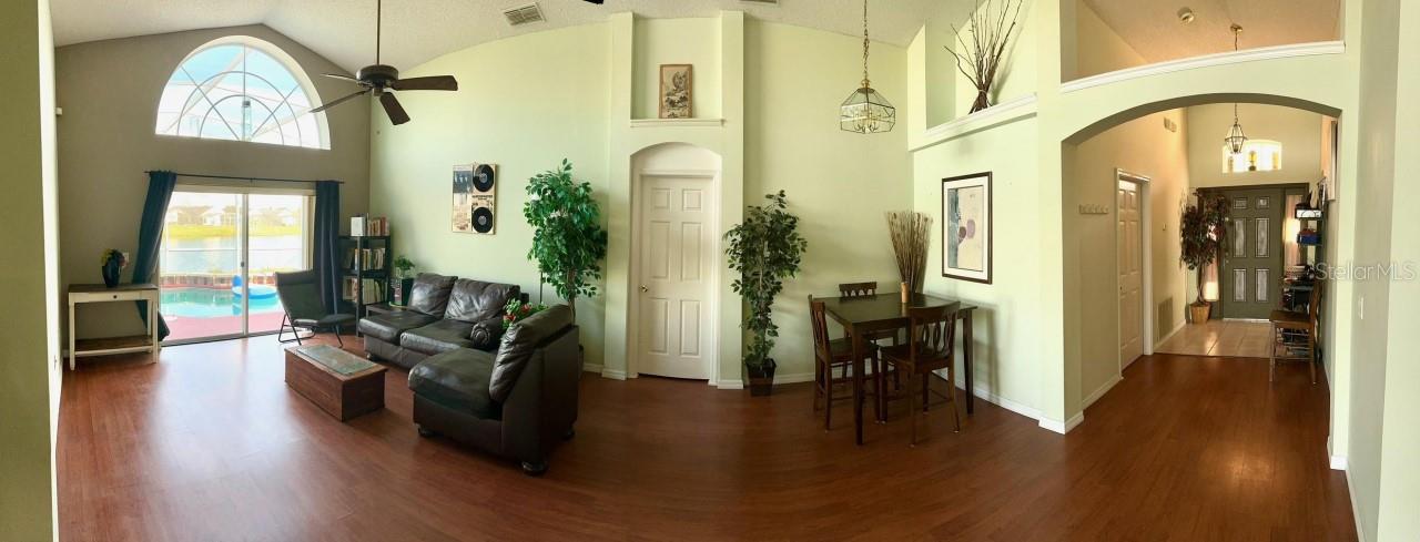 1009 SOARING EAGLE LN