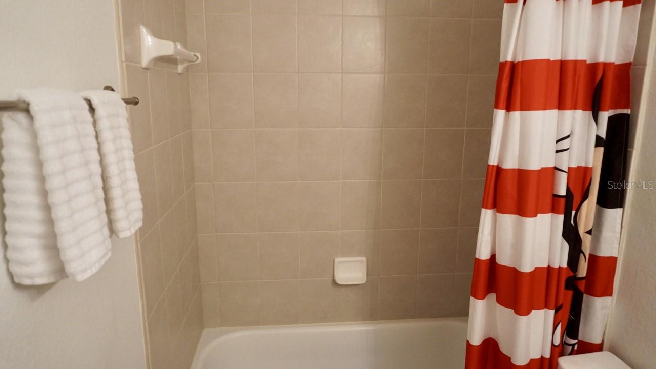 11538 WESTWOOD BLVD #211