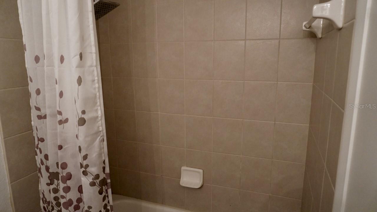 11538 WESTWOOD BLVD #211