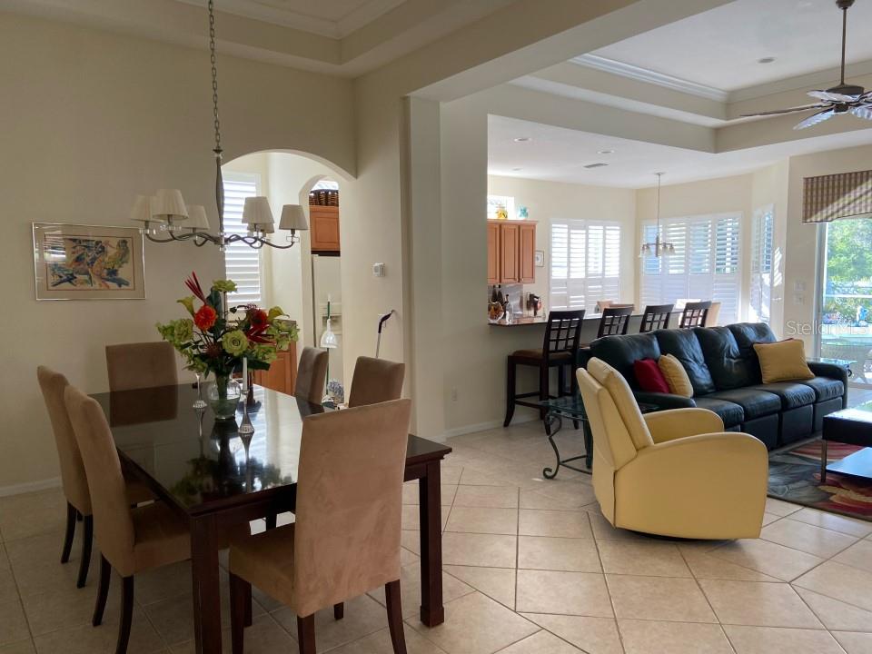 4377 REFLECTIONS PKWY