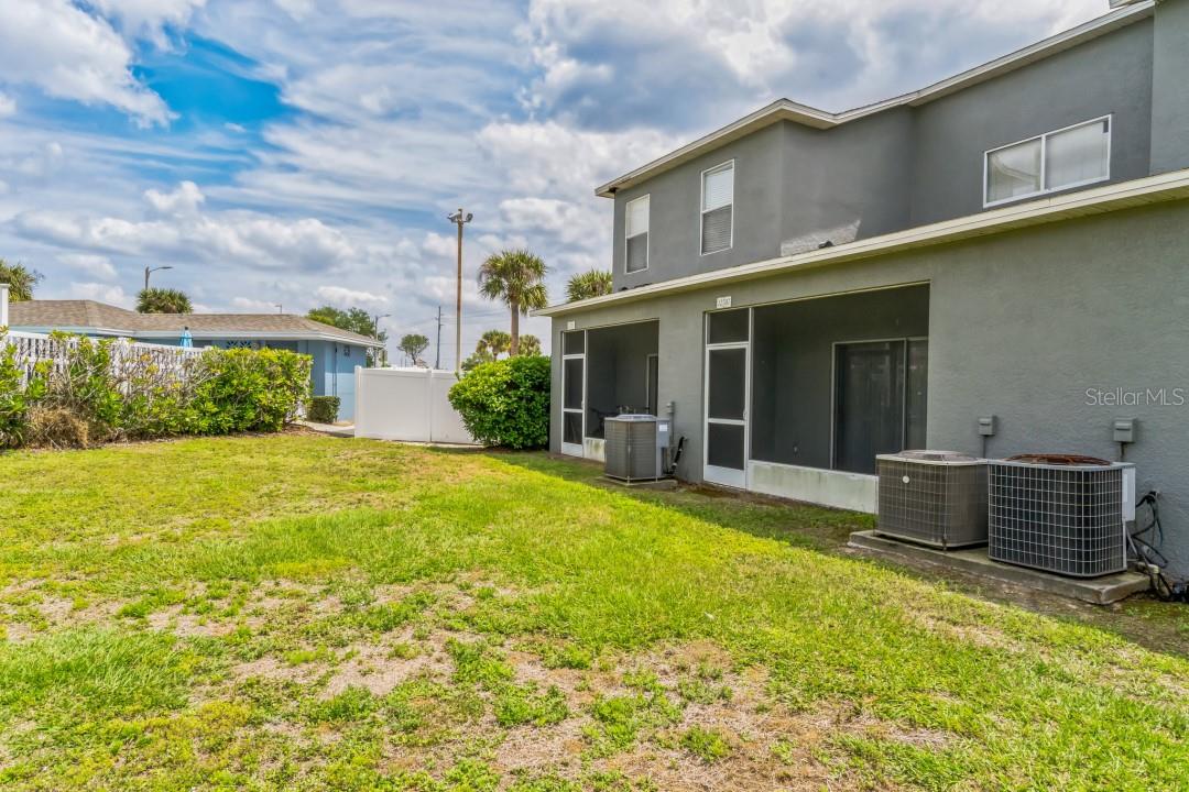 12707 KINGS CROSSING DR