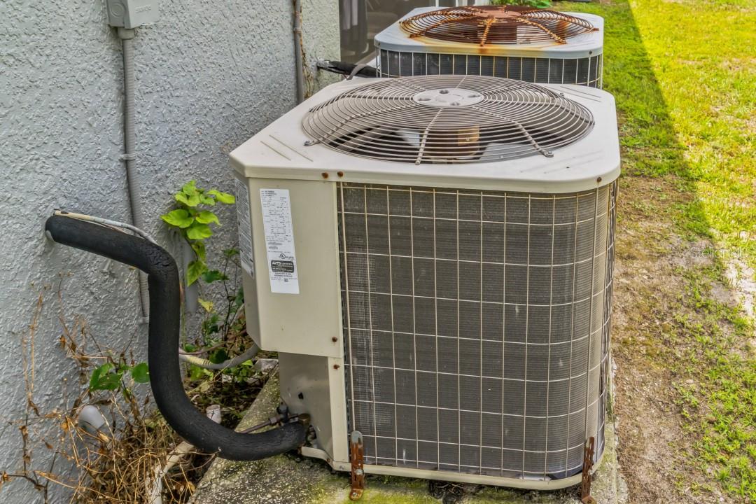 12707 KINGS CROSSING DR