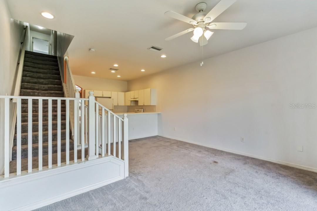 12707 KINGS CROSSING DR