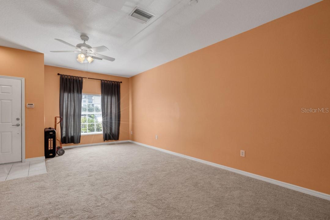 12707 KINGS CROSSING DR